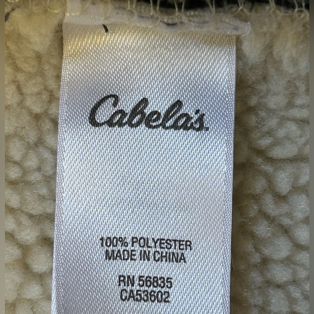 Cabela’s Men’s Sherpa Fleece Shacket. XXL - Picture 3 of 5